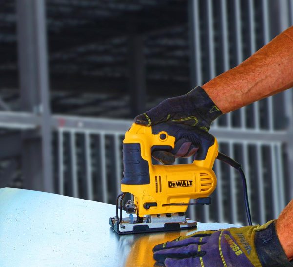 Sierra Caladora Dewalt Dwe300b2 650w Velocidad Variable 220v - Imagen 7